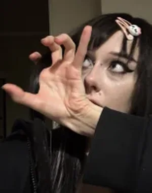 Amyd0ll
