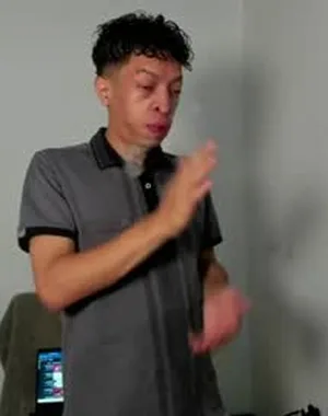Angielee01
