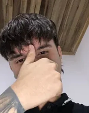 Badboyhornybi