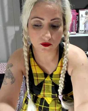 Bisexyeliz35