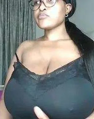 Bustygoddess32