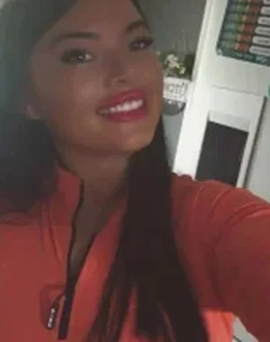 Curveyqueenn