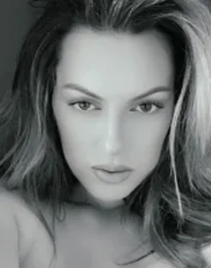 Gigi Honey