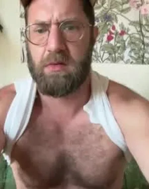 Hairyfitguy444