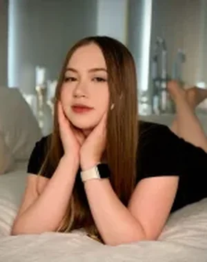Naomiwest