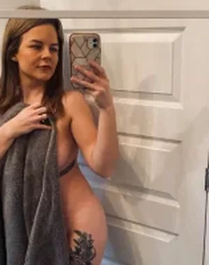 Petite Esme