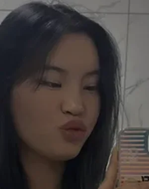Shirlenecastoe