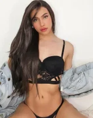 Sofiaroaxx