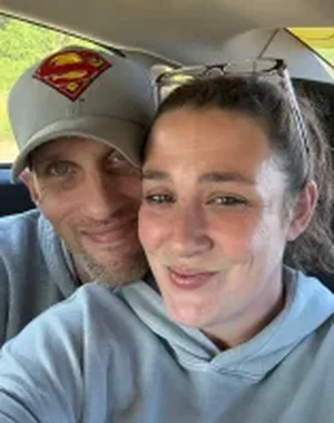 Thespontaneouscouple42069