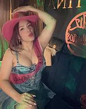 Vivianrose3x