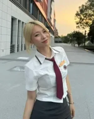 Xiaozz 001