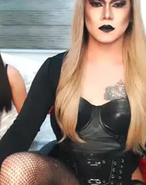 Xyournightmarequeenx