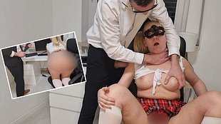 || sc**mLOSER DEAL!! Schulmäd**en Lucie bekommt schlä*e und AO fi** vom Lehrer für bessere Noten ||