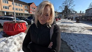 Fremdfi** im Auto! hand**b? bl*wjob? fi**EN! Abholservice wird zum AO-fi** mit Facial!