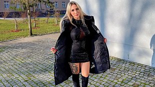 Die Schlampe der Weihnachtsfeier - damit haben die Kollegen nicht gerechnet!