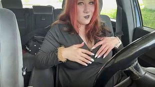 ti*tenspiele unter der Schnellstraße