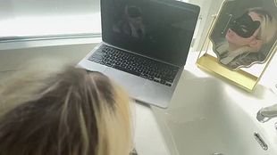 BADEZIMMER-fi** mit ungezogenem rumänischen Model in KROATIEN