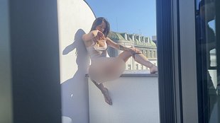 Fotoshooting EROTIC mit AMAZING MIYA in PRAG